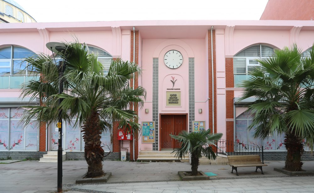 Women's Cultural and Art Center