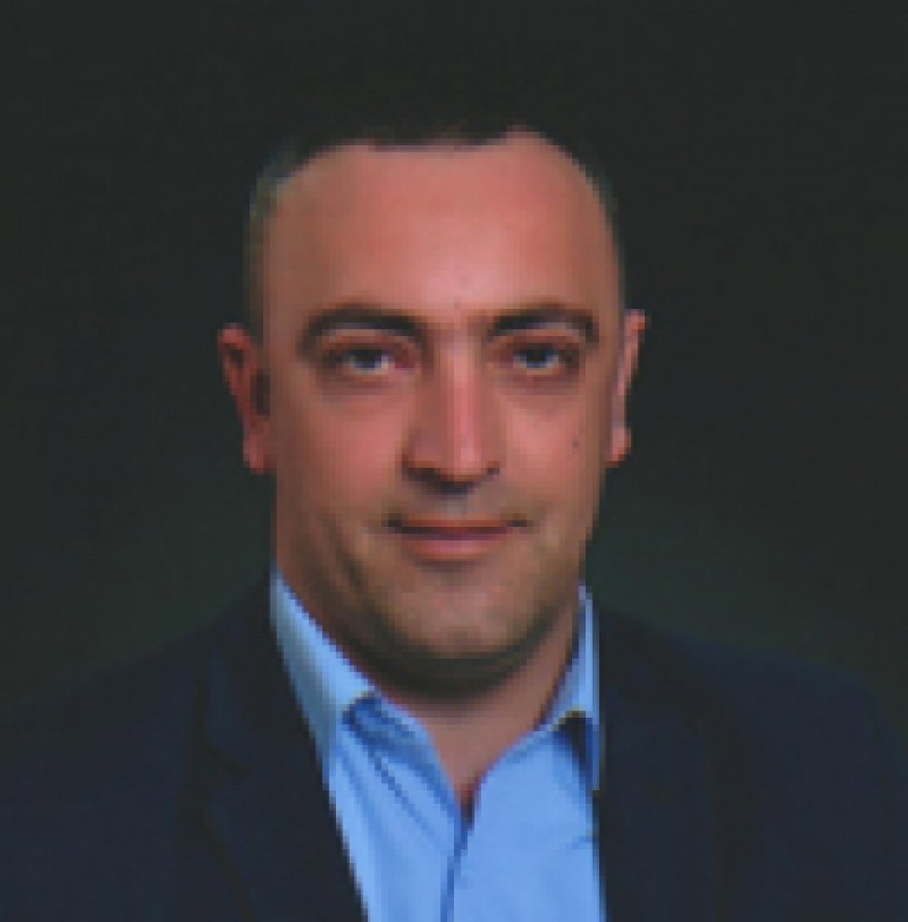 Suat ÖZGÜR