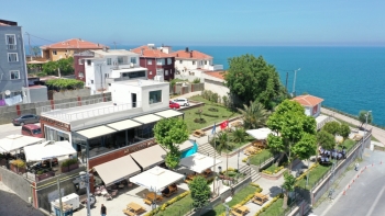 Karaburun Kıraathane Sosyal Tesisi