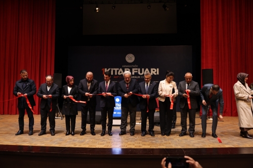 Türkiye’nin En Kapsamlı Kitap Fuarı Arnavutköy’de Kapılarını Açtı