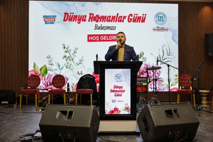 Arnavutköy’de Roman Kültürünün Renkleri Kardeşlikte Buluştu