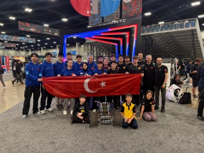 Arnavutköylü Gençler Dünya Robot Şampiyonası’nda ABD’de Ülkemizi Temsil Etti
