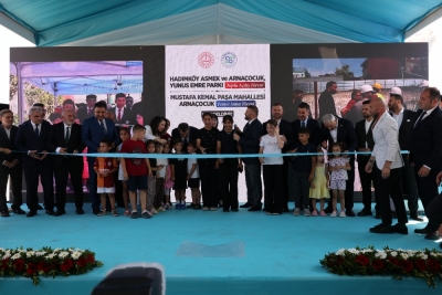 Bakan Tekin Arnavutköy’ü Örnek Gösterdi: Toplu Açılışta İş Birliği Vurgusu