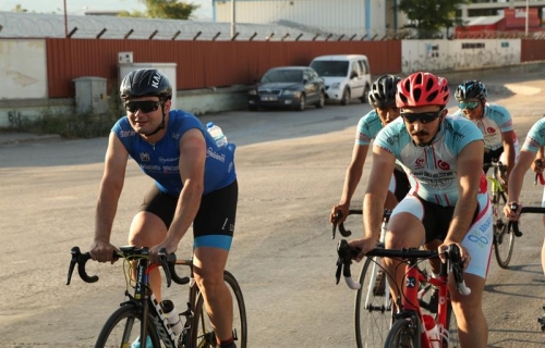 Bisikletliler Bursa’dan Vatan Toprağını Aldı