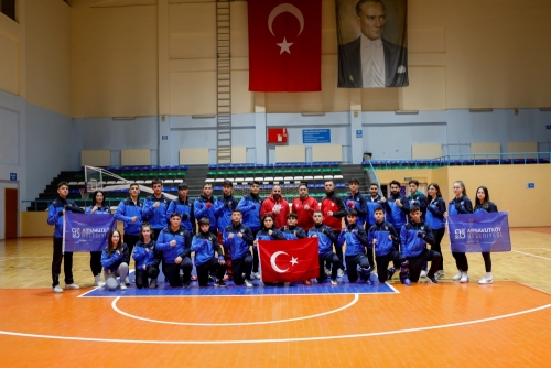 27 Sporcu Antalya’ya Yola Çıktı