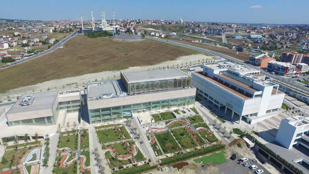 Arnavutköy Belediyesi Yönetim Merkezi